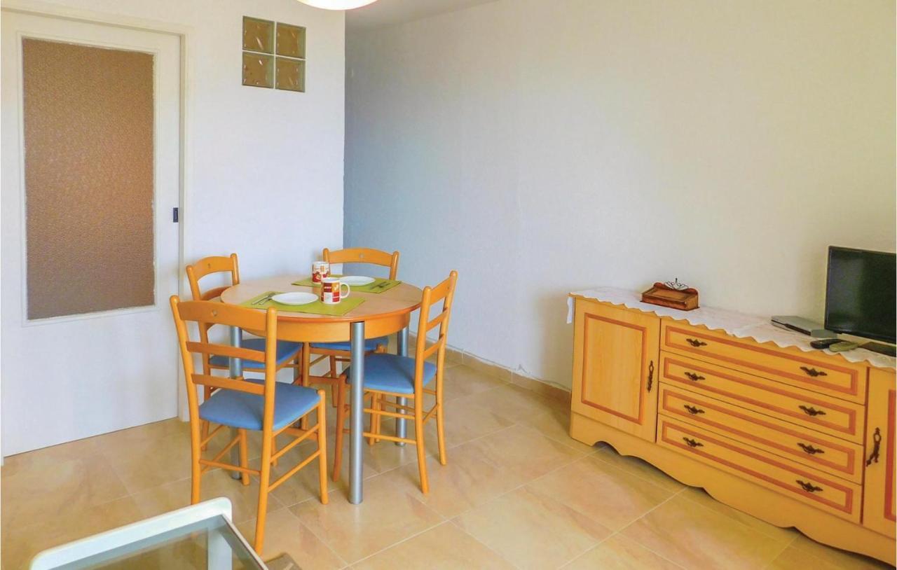 Cozy Apartment In Torrevieja-La Mata With Kitchen 외부 사진