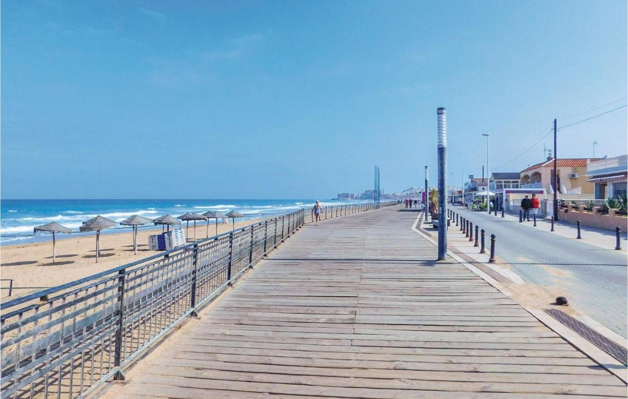 Cozy Apartment In Torrevieja-La Mata With Kitchen 외부 사진